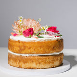 Vanilla Cake with Buttercream Icing