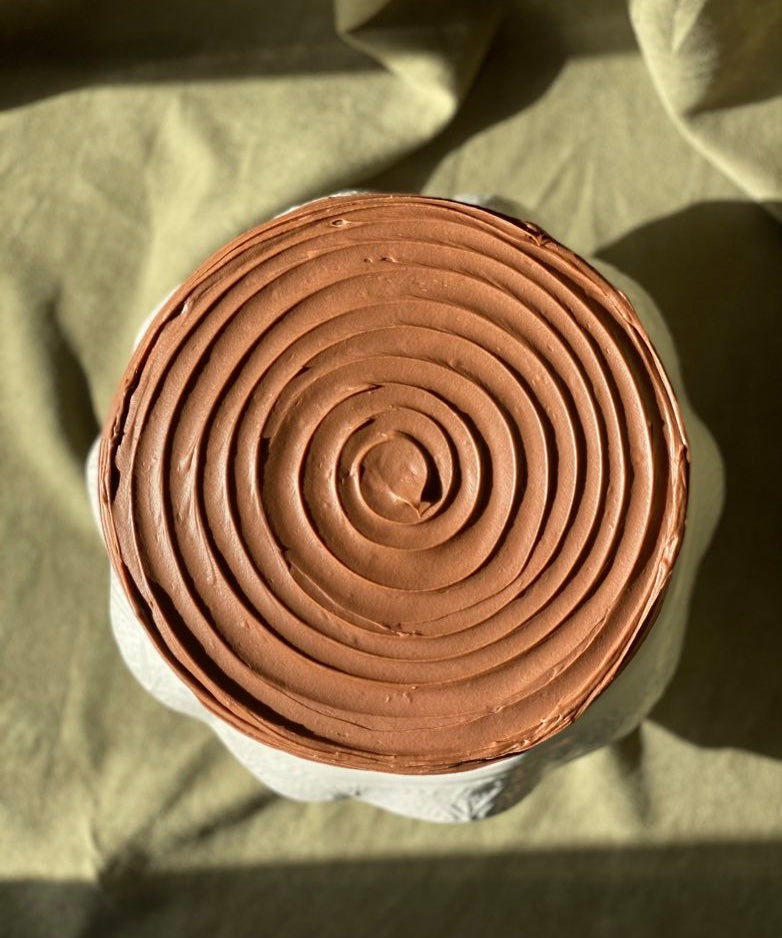 Vanilla Cake with Chocolate Icing